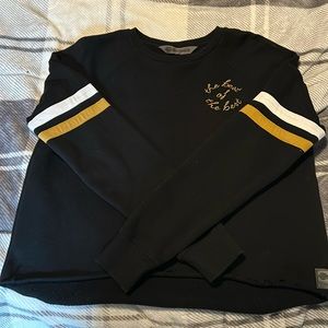 Women’s Harley Davidson sweatshirt